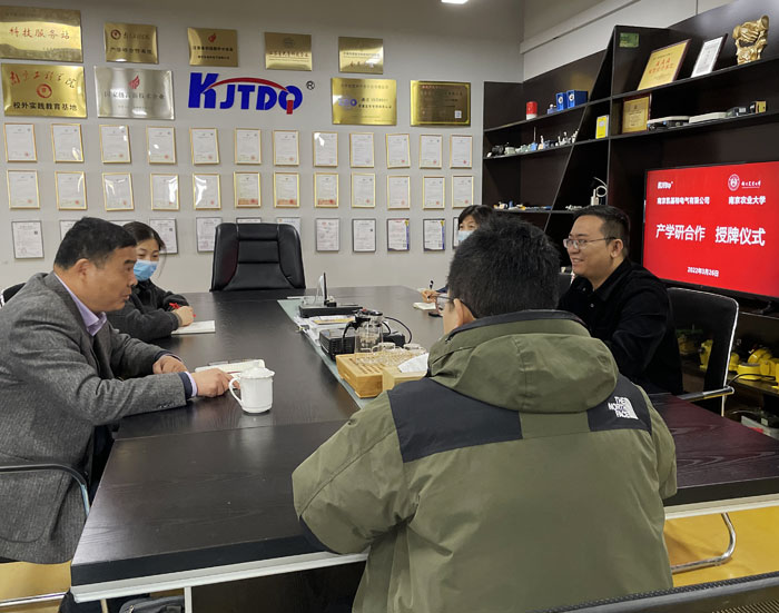 10543b9ff737d1c1cbfa628db08008c4 10543b9ff737d1c1cbfa628db08008c4